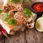 Chivichangas o Chimichangas: Historia, controversia de los antojitos más famosos de la frontera. Chimichanga-Chivichangas-sonorenses